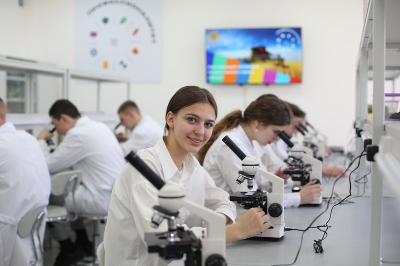 Специалист по поварскому и кондитерскому делу