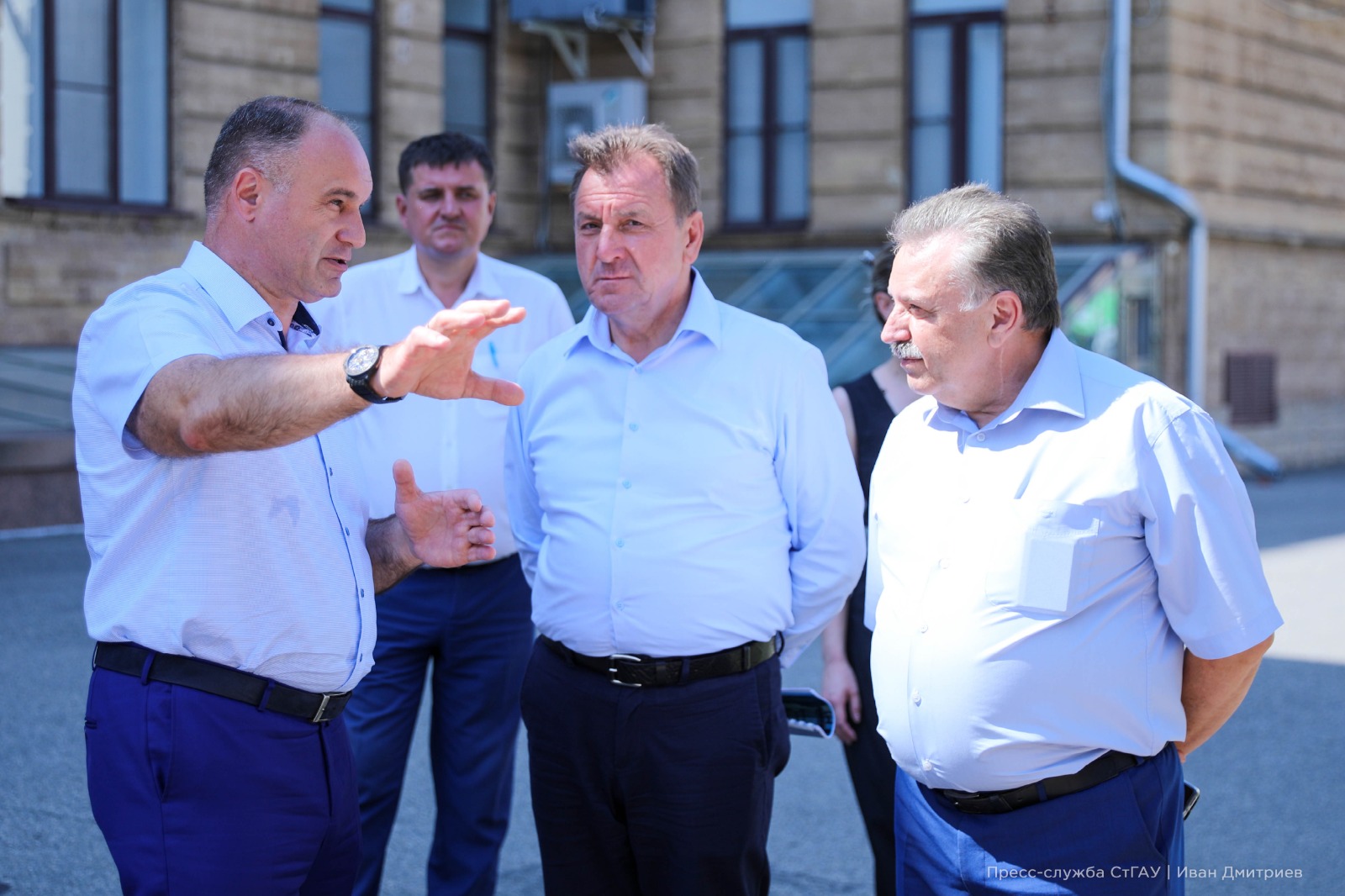 При поддержке студенчества Ставропольского аграрного и медицинского университетов будет отремонтирован подземный переход