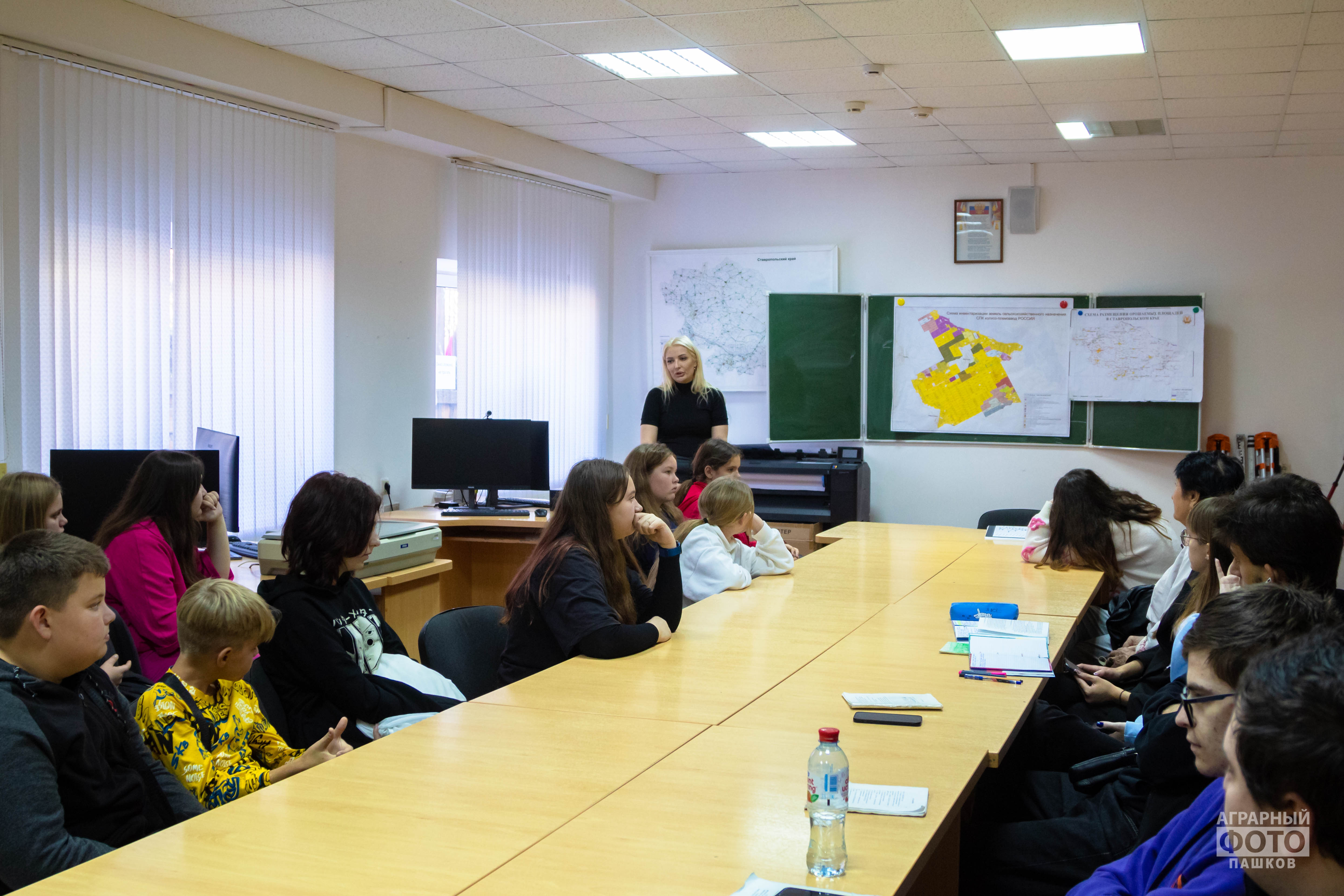 Преподаватели СтГАУ провели занятия по агрохимии для школьников Ставрополья