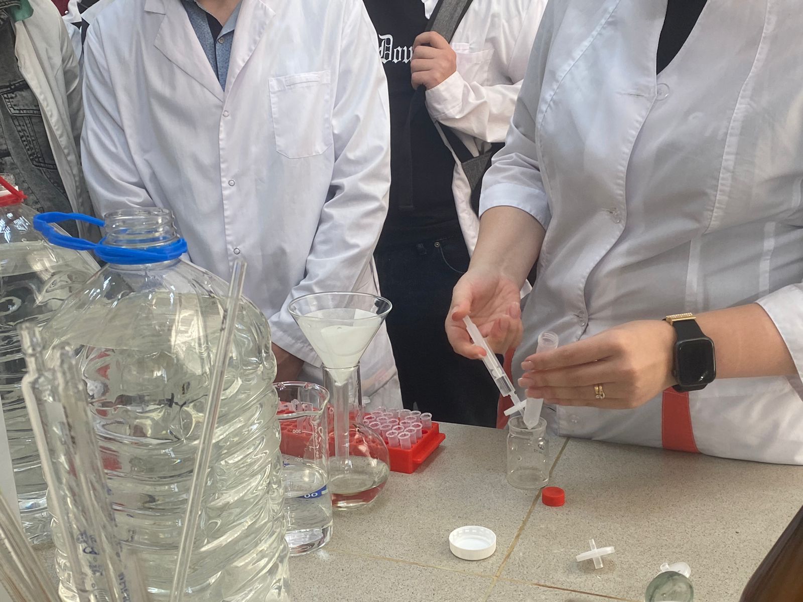 Студенты Ставропольского ГАУ проверили качество питьевой воды в Ставрополе