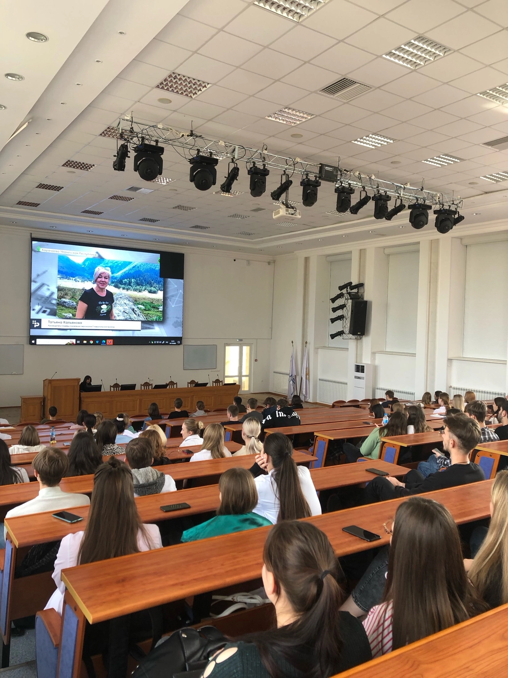 Студентов СтГАУ пригласили на практику в продовольственной компании