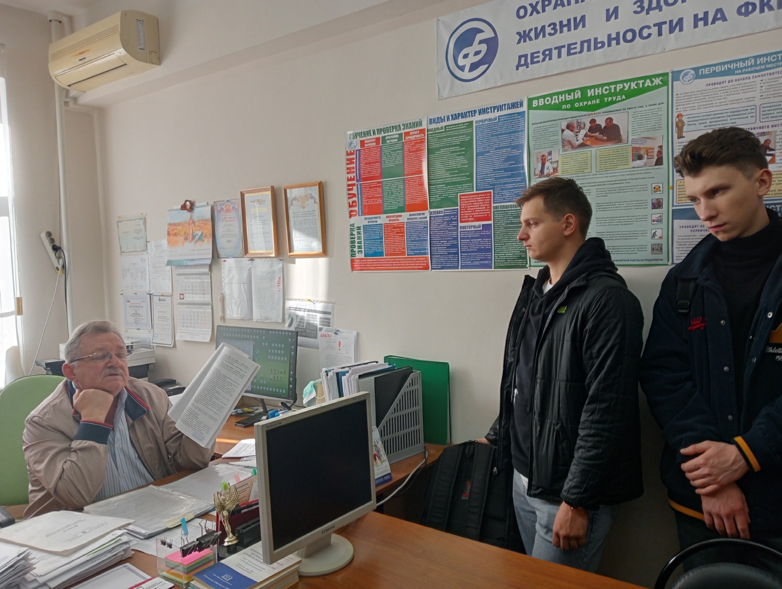 Студенты СтГАУ отработали технологию производства ветеринарных препаратов