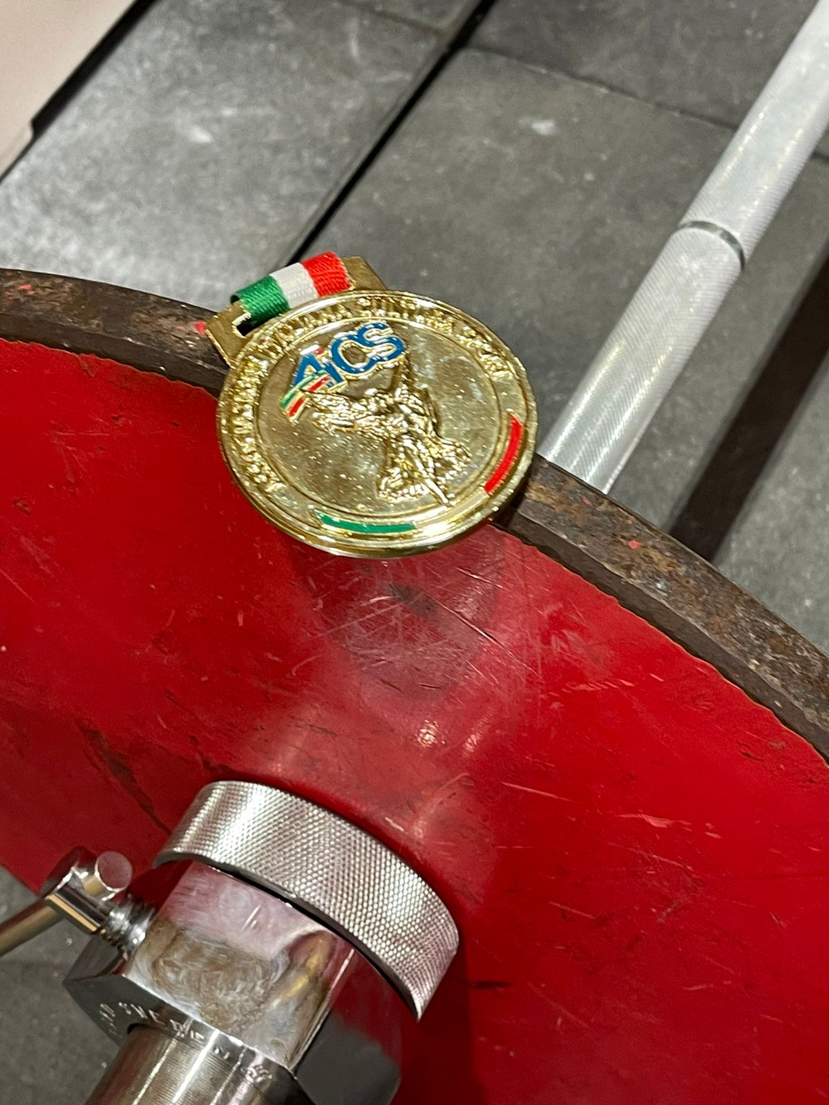 Преподаватель Ставропольского ГАУ победила на чемпионате мира по пауэрлифтингу