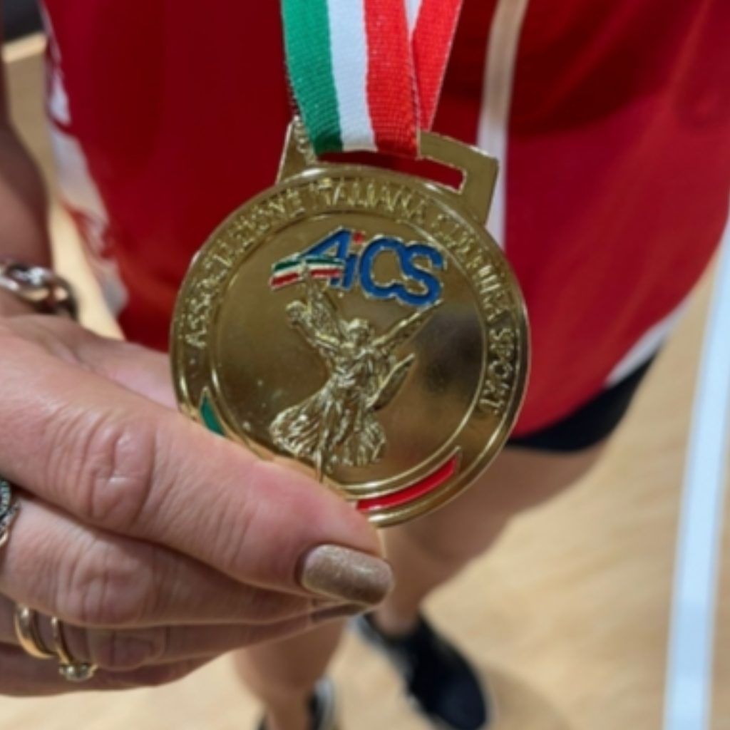 Преподаватель Ставропольского ГАУ победила на чемпионате мира по пауэрлифтингу