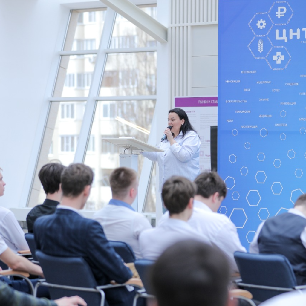 Студенты «Цифровой кафедры» СтГАУ перешли учебный экватор