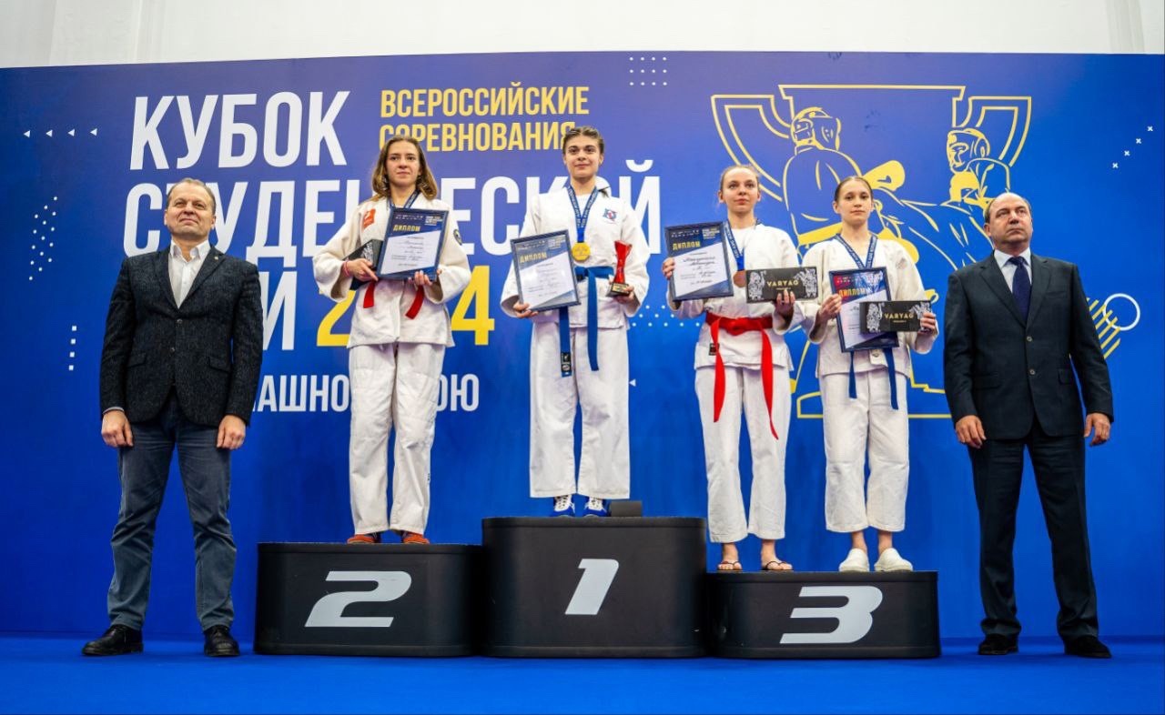 Студентка СтГАУ стала призером всероссийского кубка по рукопашному бою