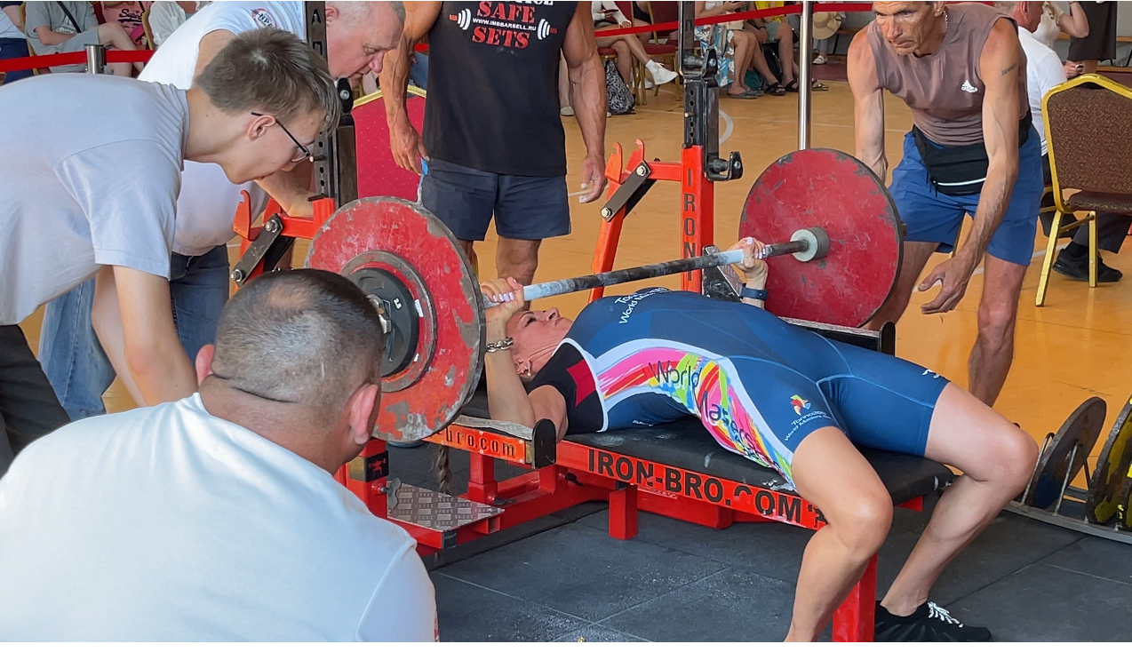 Преподаватель СтГАУ стала чемпионкой Европы по силовому двоеборью