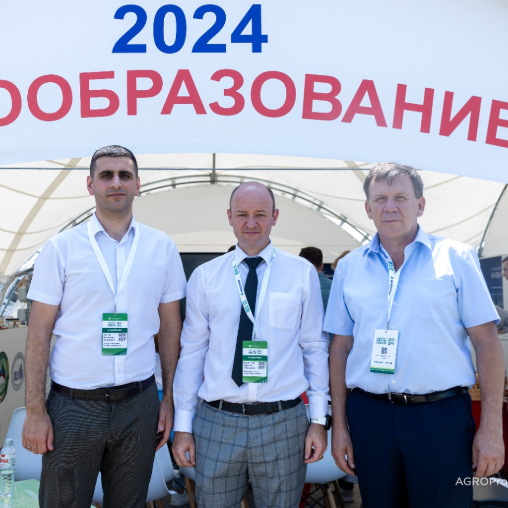 Делегация СтГАУ посетила Всероссийский День поля | 24.06.2024 | Ставрополь  - БезФормата