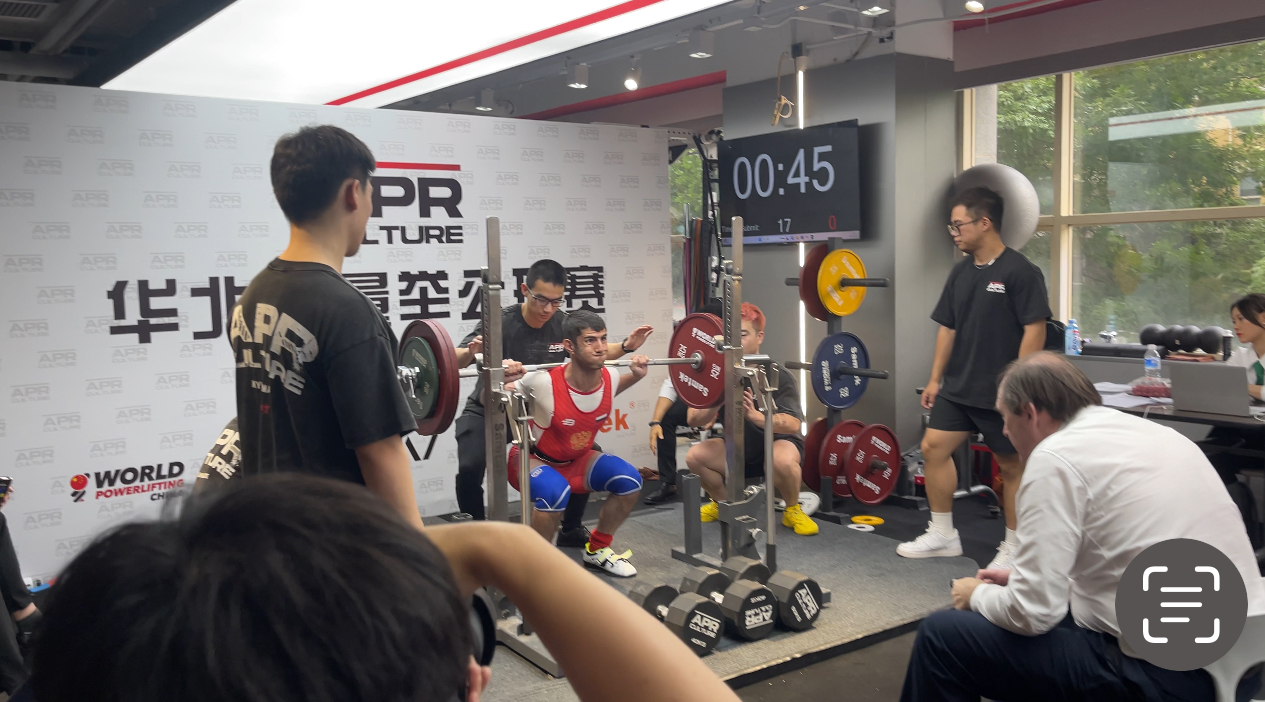 Спортсмены СтГАУ стали победителями чемпионата Китая по пауэрлифтингу