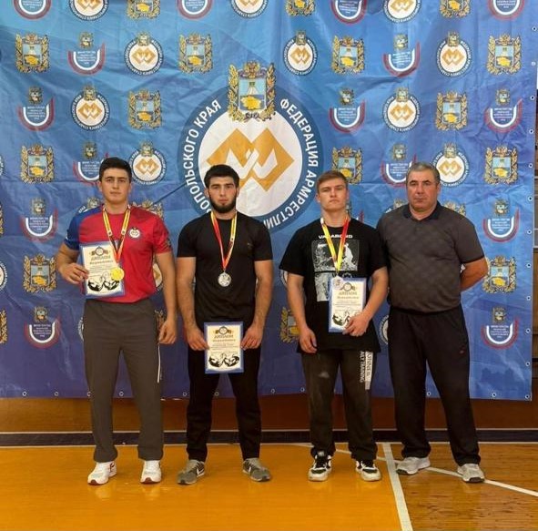 Студент СтГАУ стал победителем краевого чемпионата по армрестлингу