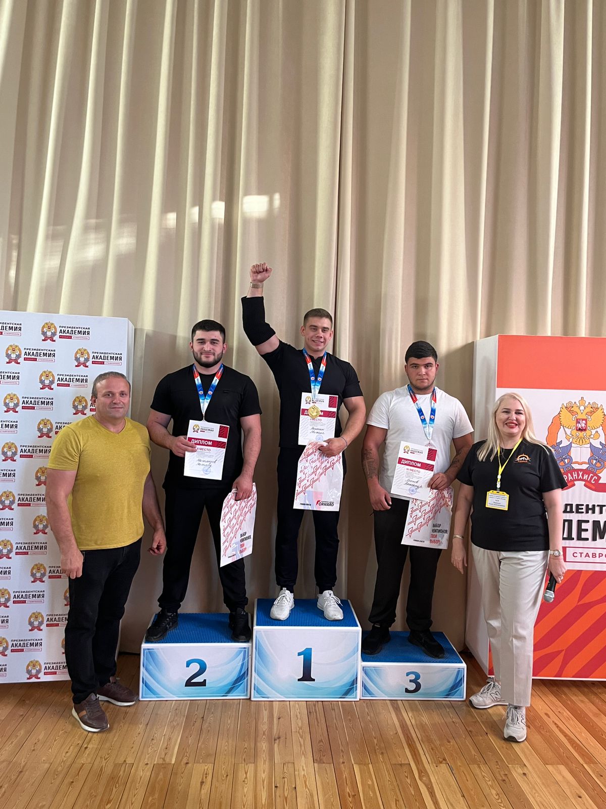 Студенты СтГАУ — победители межрегионального турнира по армрестлингу