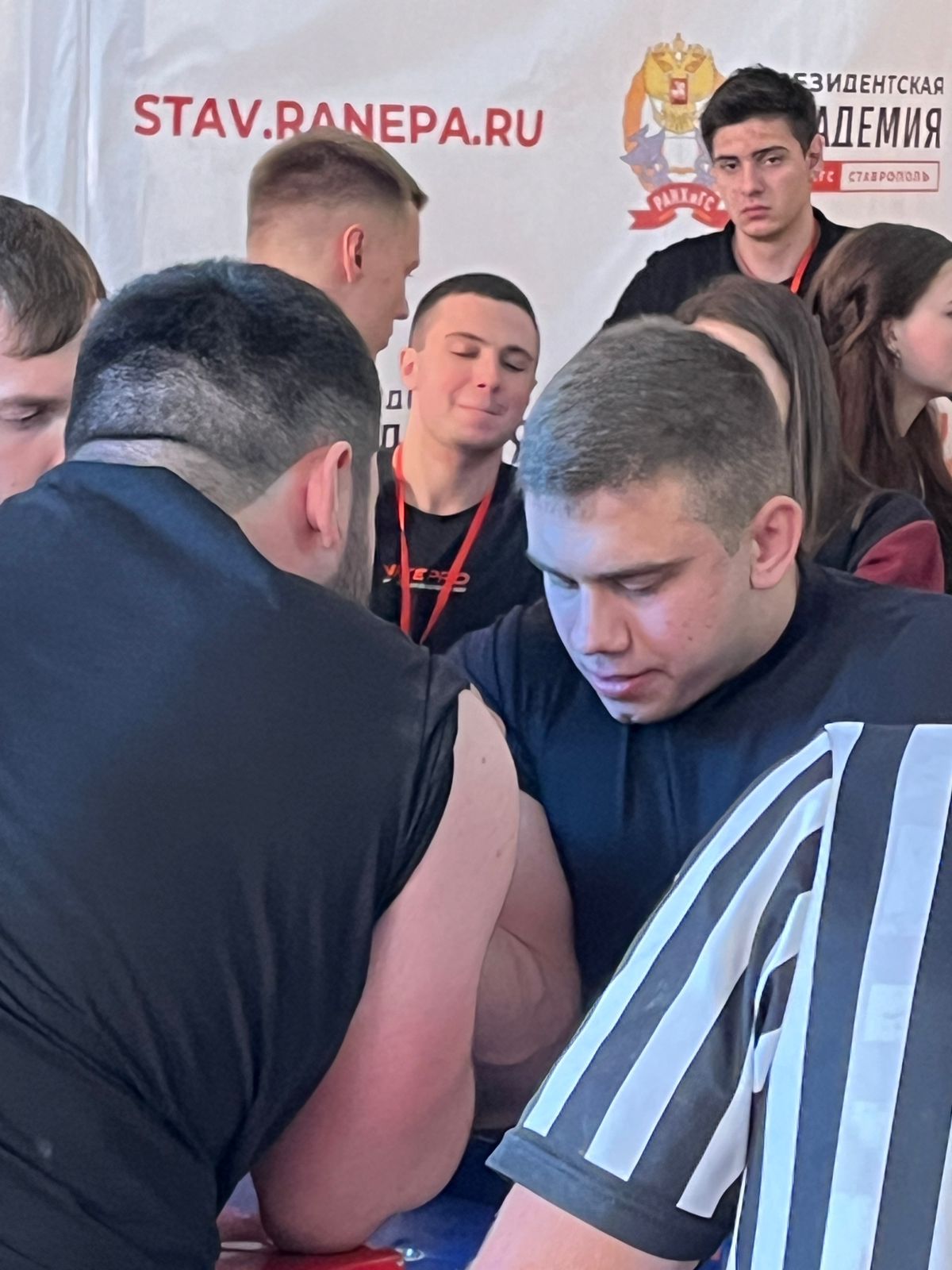 Студенты СтГАУ — победители межрегионального турнира по армрестлингу