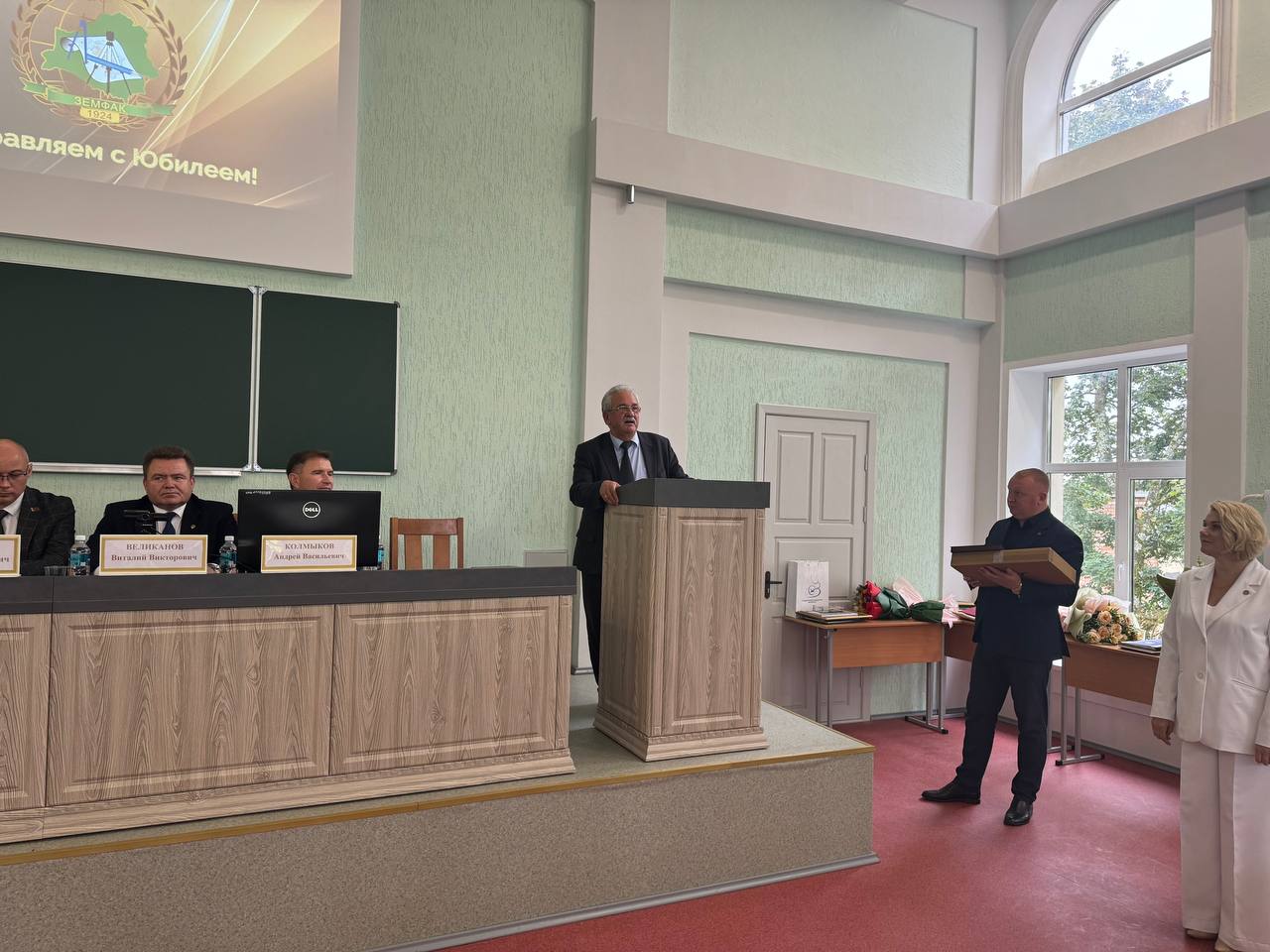 Ученые СтГАУ представили доклады по почвоведению в Белоруссии