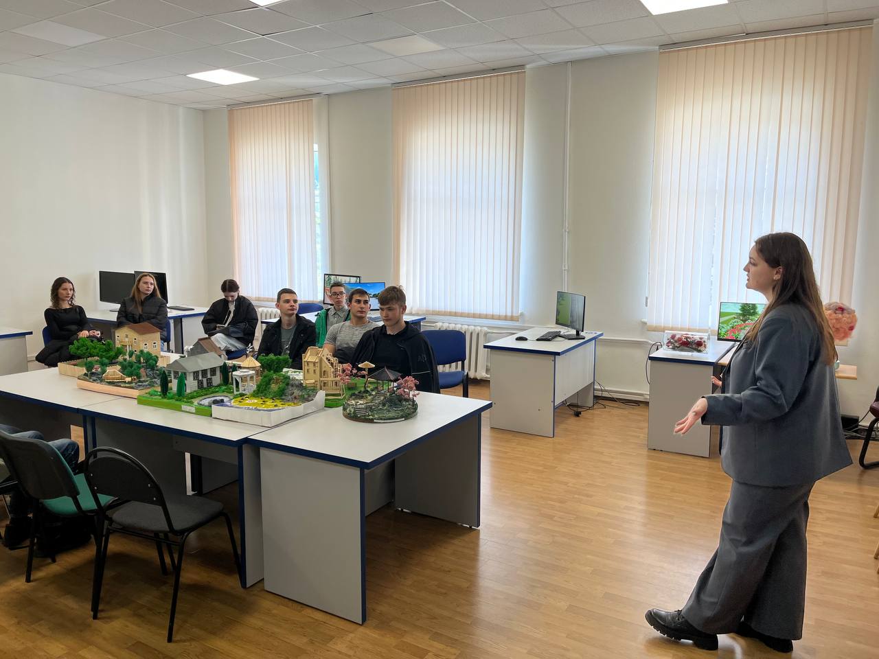 An open Day for students of the Polytechnic College was held at StGAU