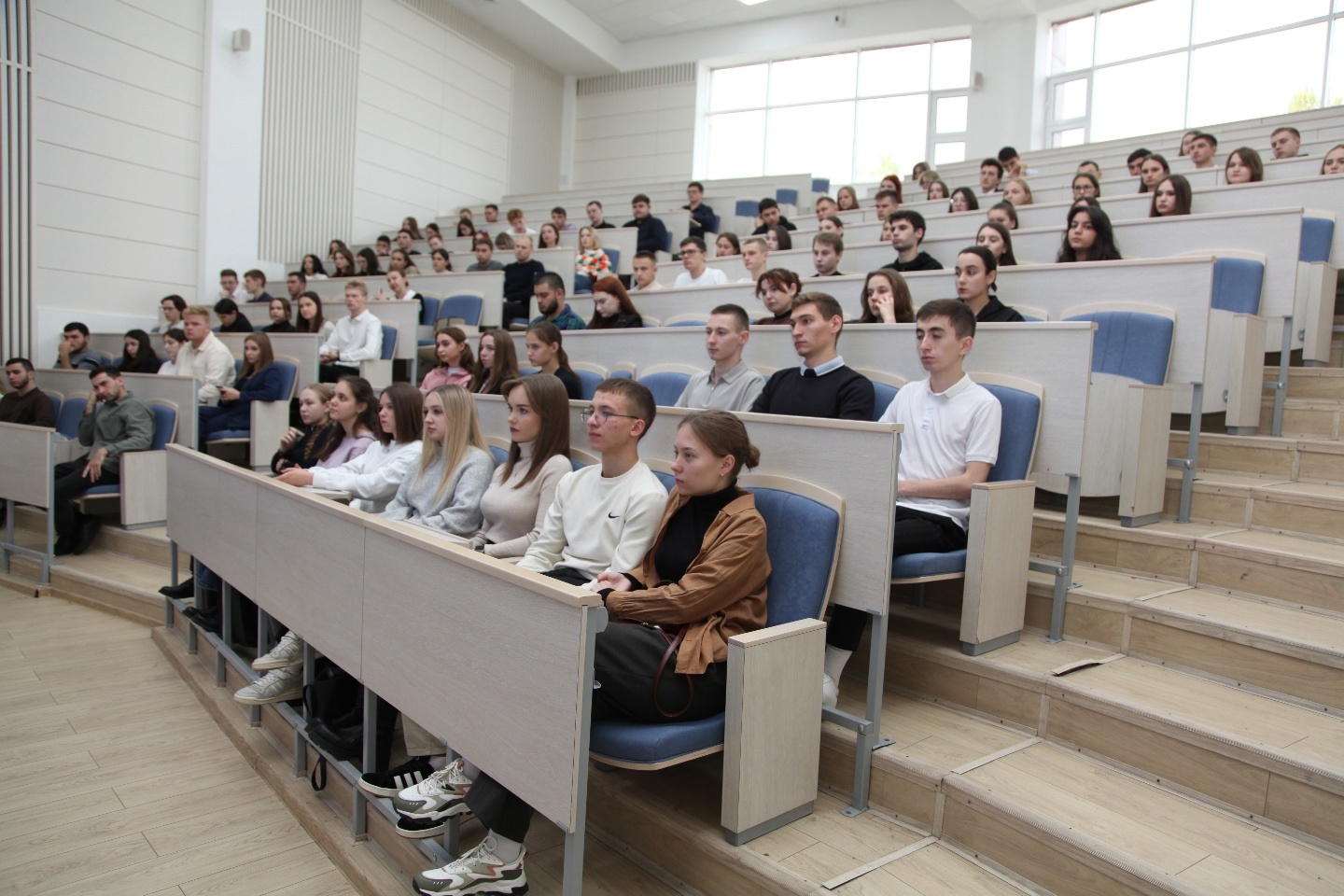 Сотрудники налоговой службы провели лекцию в Ставропольском ГАУ