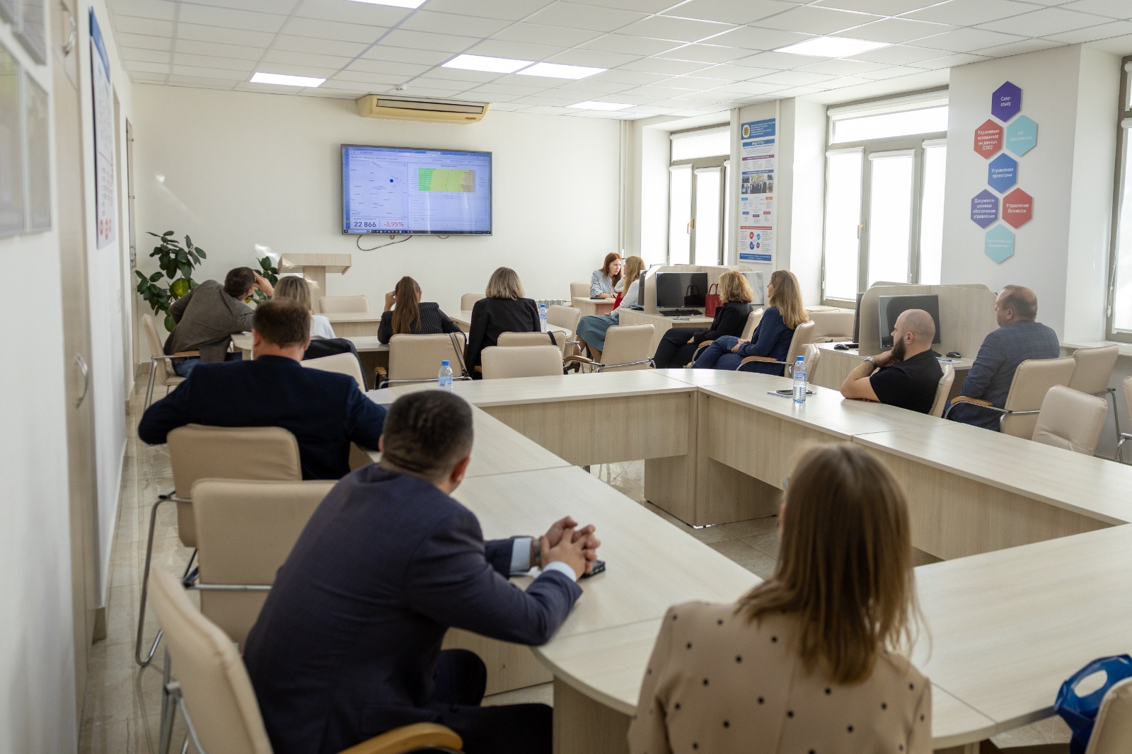 В СтГАУ прошел образовательный интенсив по управлению проектами сельских территорий