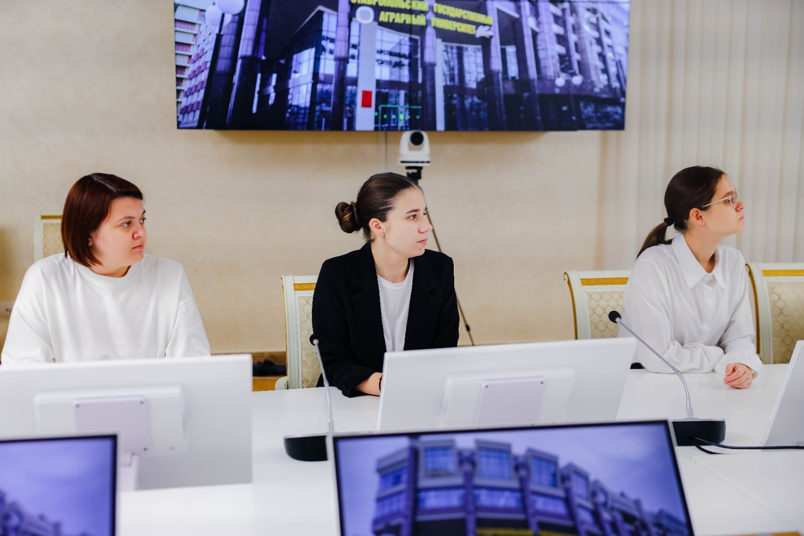 Пилотная группа студентов СтГАУ завершила образовательный трек в Москве