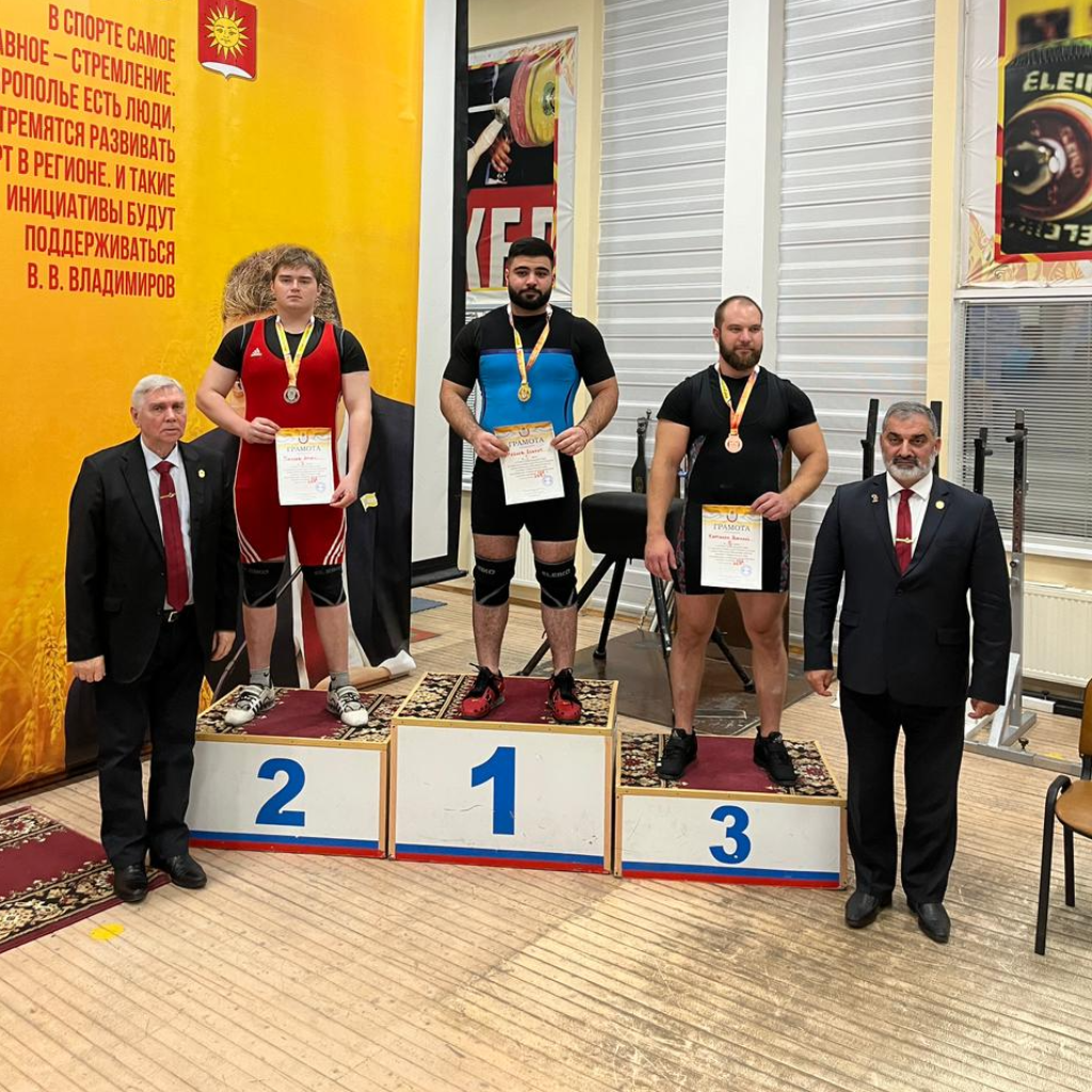 StGAU students are the winners of the regional weightlifting cup