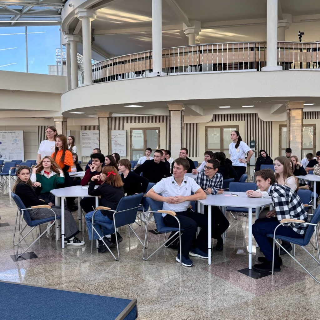 В СтГАУ прошла игра «Что? Где? Когда? в мире финансов»