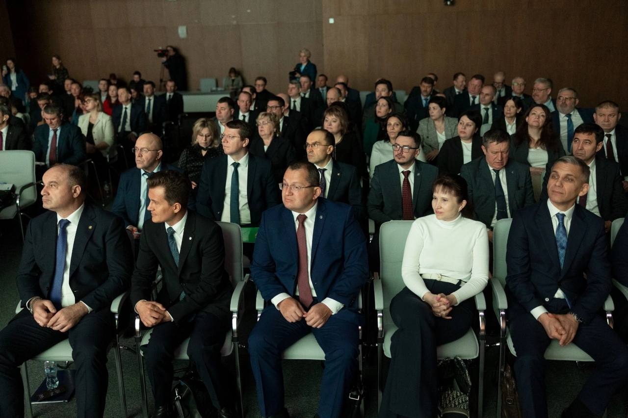 Владимир Ситников выступил на первом съезде аграрных вузов