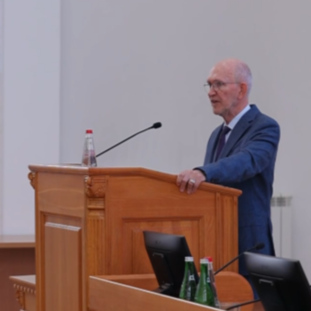 Директор Ставропольского научно-исследовательского противочумного института провел лекцию для студентов СтГАУ