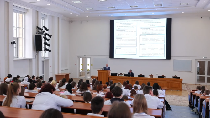 Директор Ставропольского научно-исследовательского противочумного института провел лекцию для студентов СтГАУ