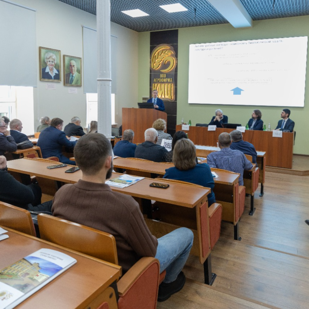 Состояние и перспективы развития питомниководства плодовых и ягодных культур обсудили в СтГАУ