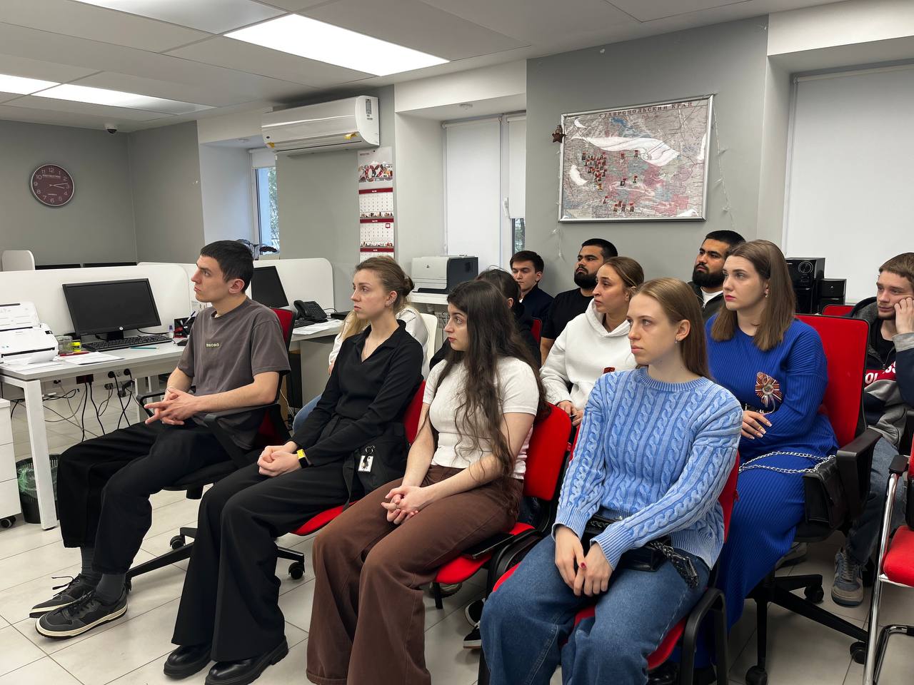 Студенты СтГАУ посетили выездное занятие в страховой компании