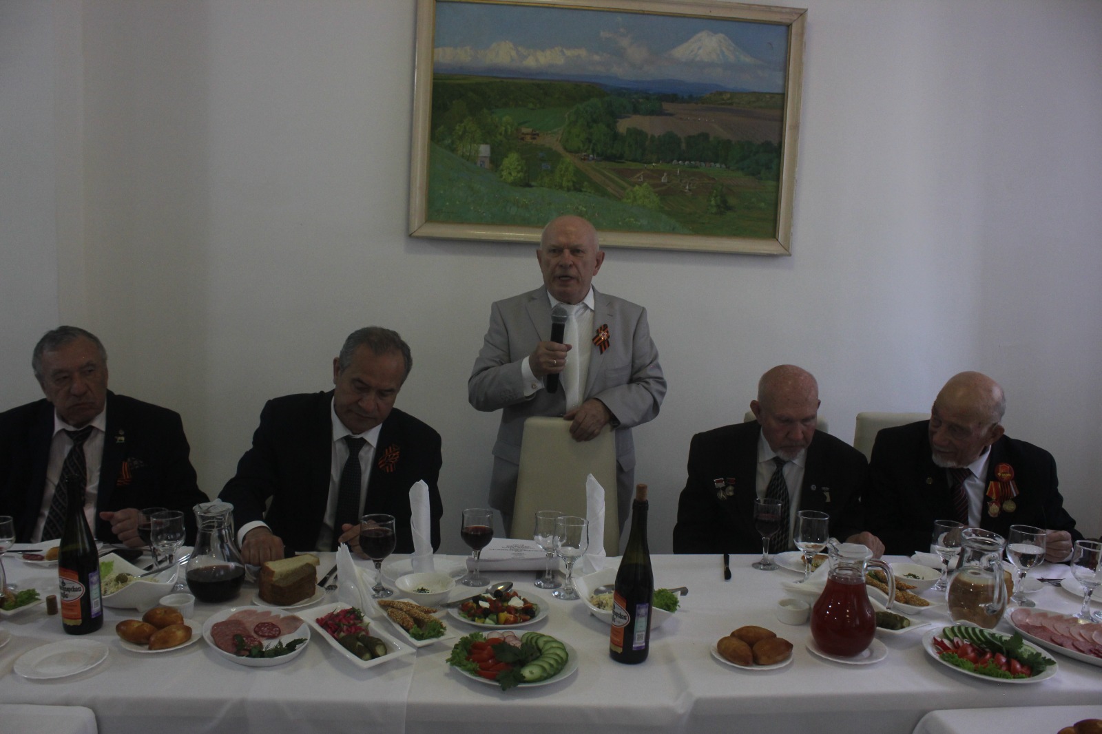 В СтГАУ прошло праздничное мероприятие для ветеранов вуза