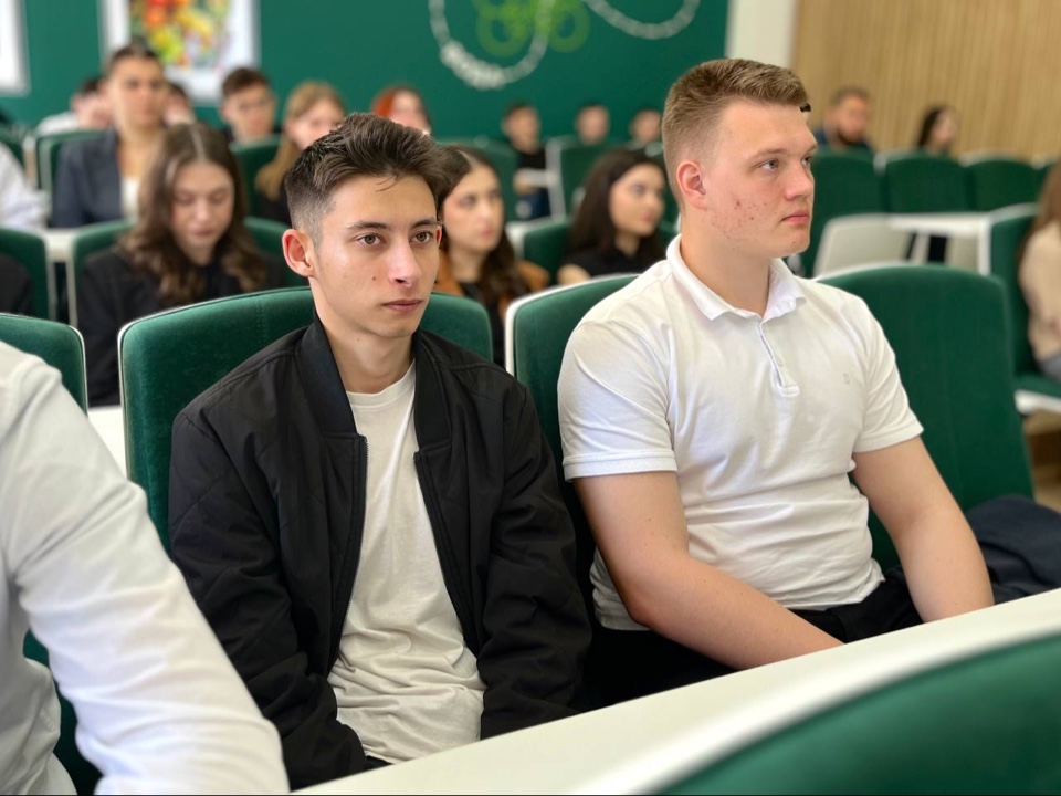 В СтГАУ прошел мастер-класс по страхованию