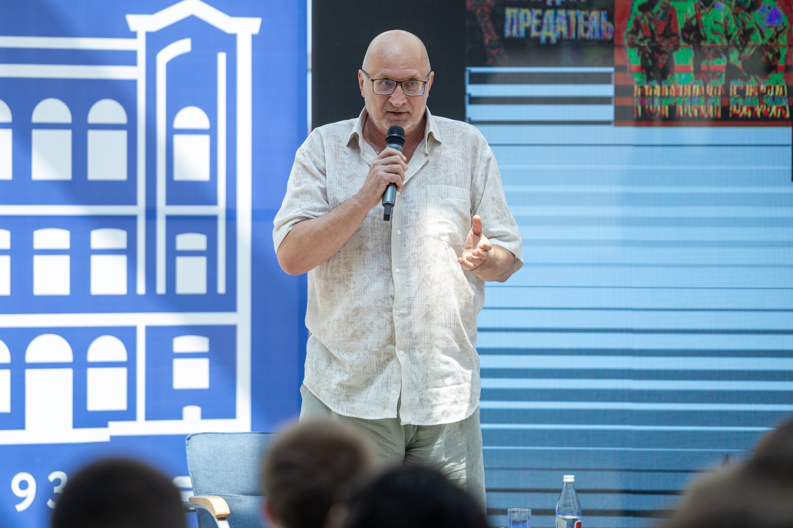 В СтГАУ прошла встреча с российскими писателями