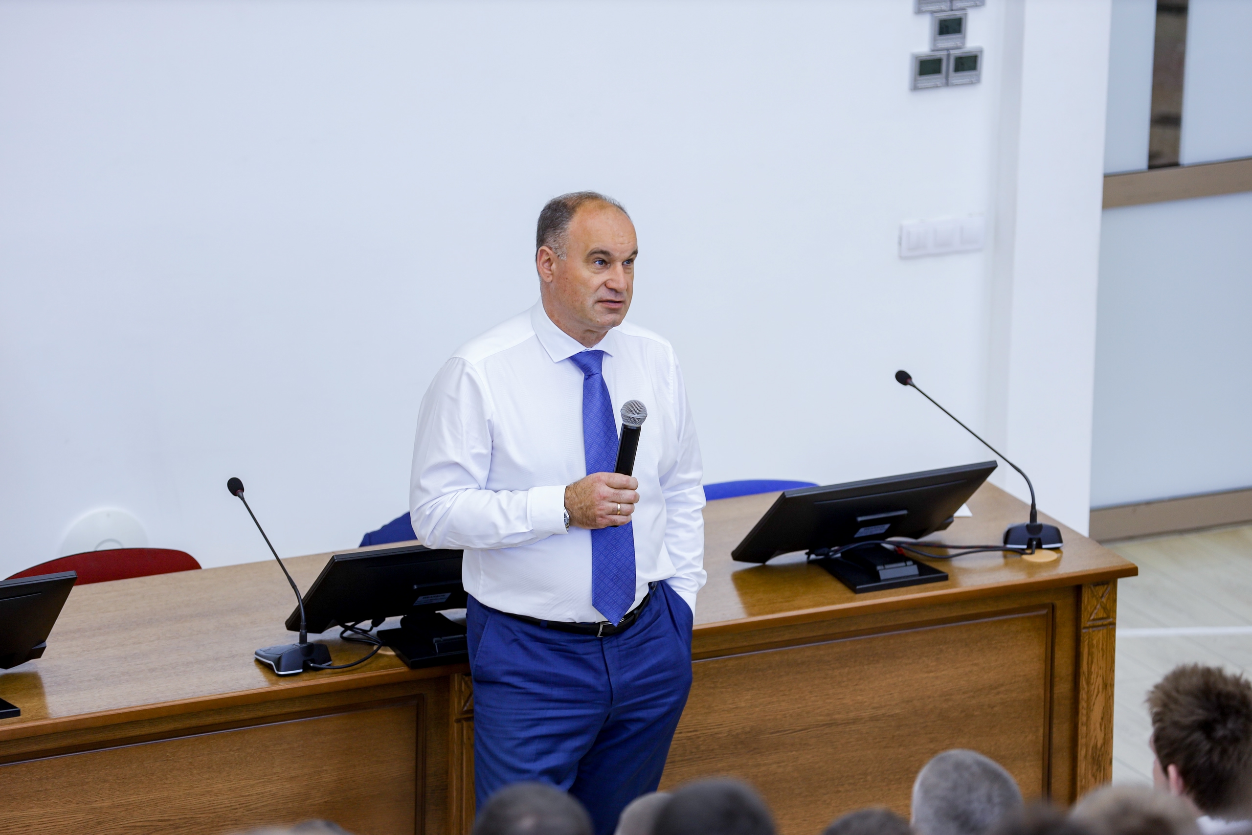 The Rector of SSAU held a series of meetings with first-year students