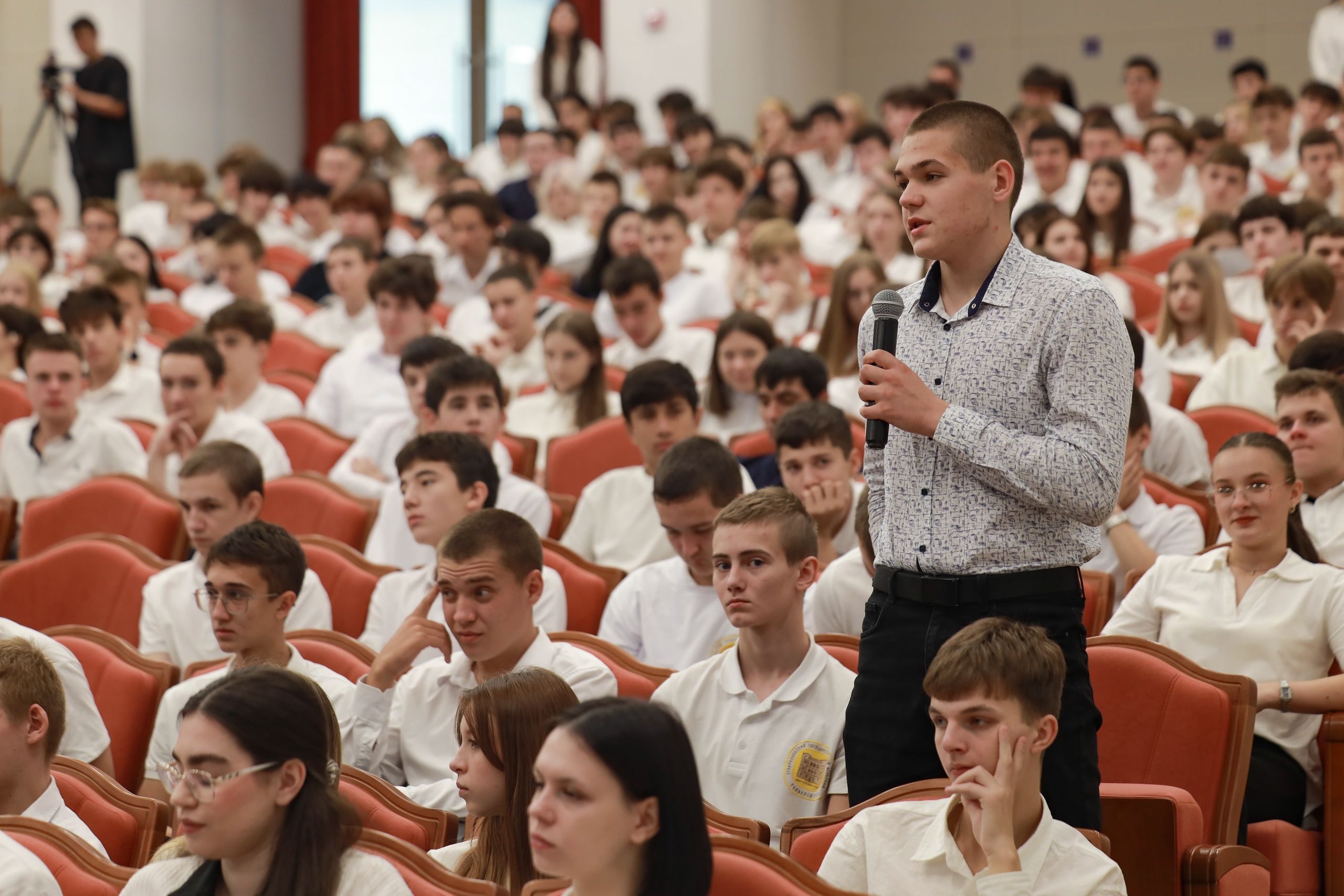 The Rector of SSAU held a series of meetings with first-year students