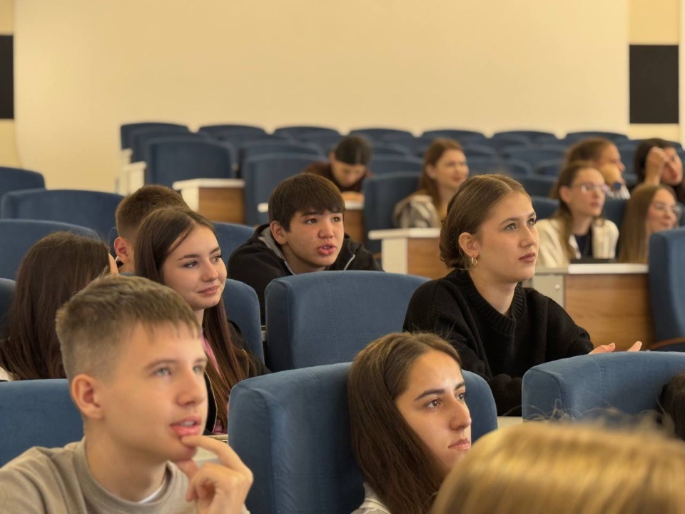 В СтГАУ прошла деловая игра «Все о пенсионном и социальном обеспечении»