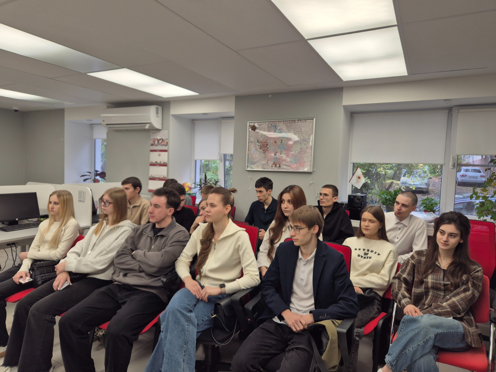 Для студентов СтГАУ прошел цикл выездных практических занятий в страховой компании