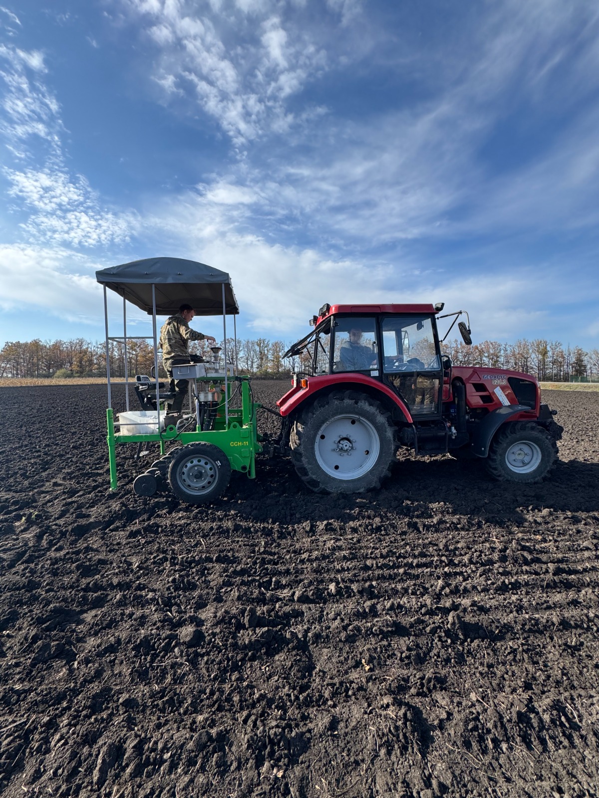 Ученые СтГАУ проводят исследования озимой пшеницы на базе предприятия-партнера