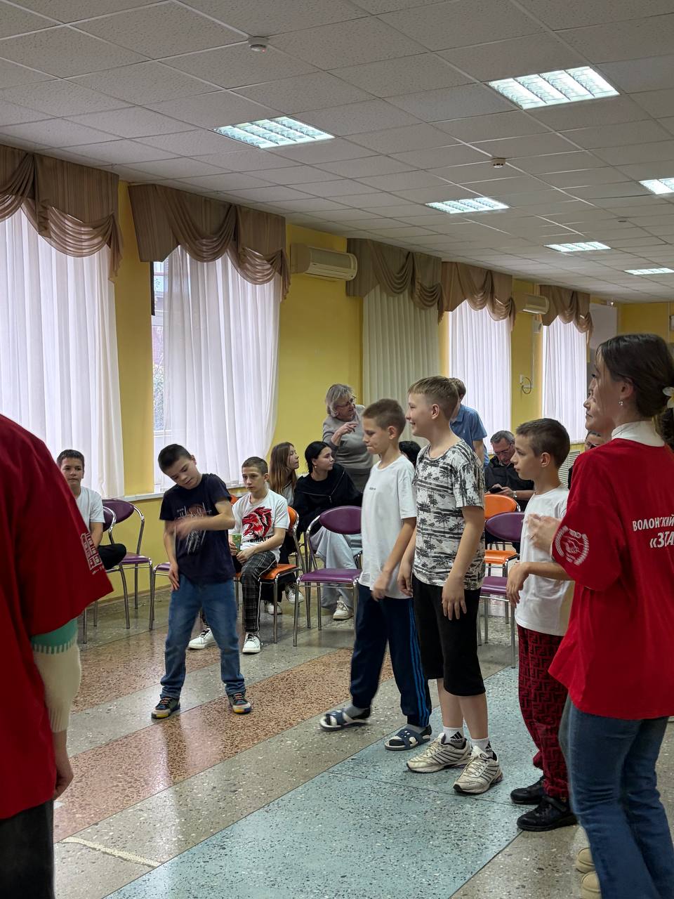 Студенты СтГАУ провели новогодние мероприятия в детских домах Ставрополя