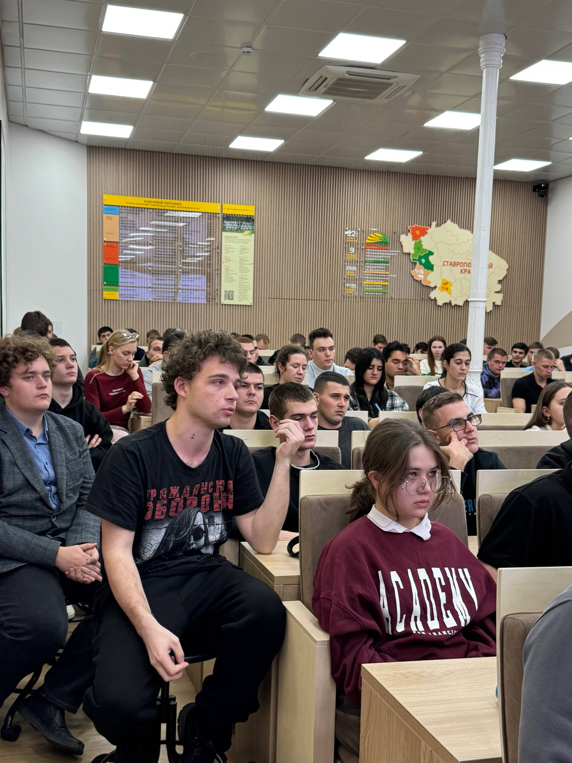 В СтГАУ прошли открытые лекции по агробиологии