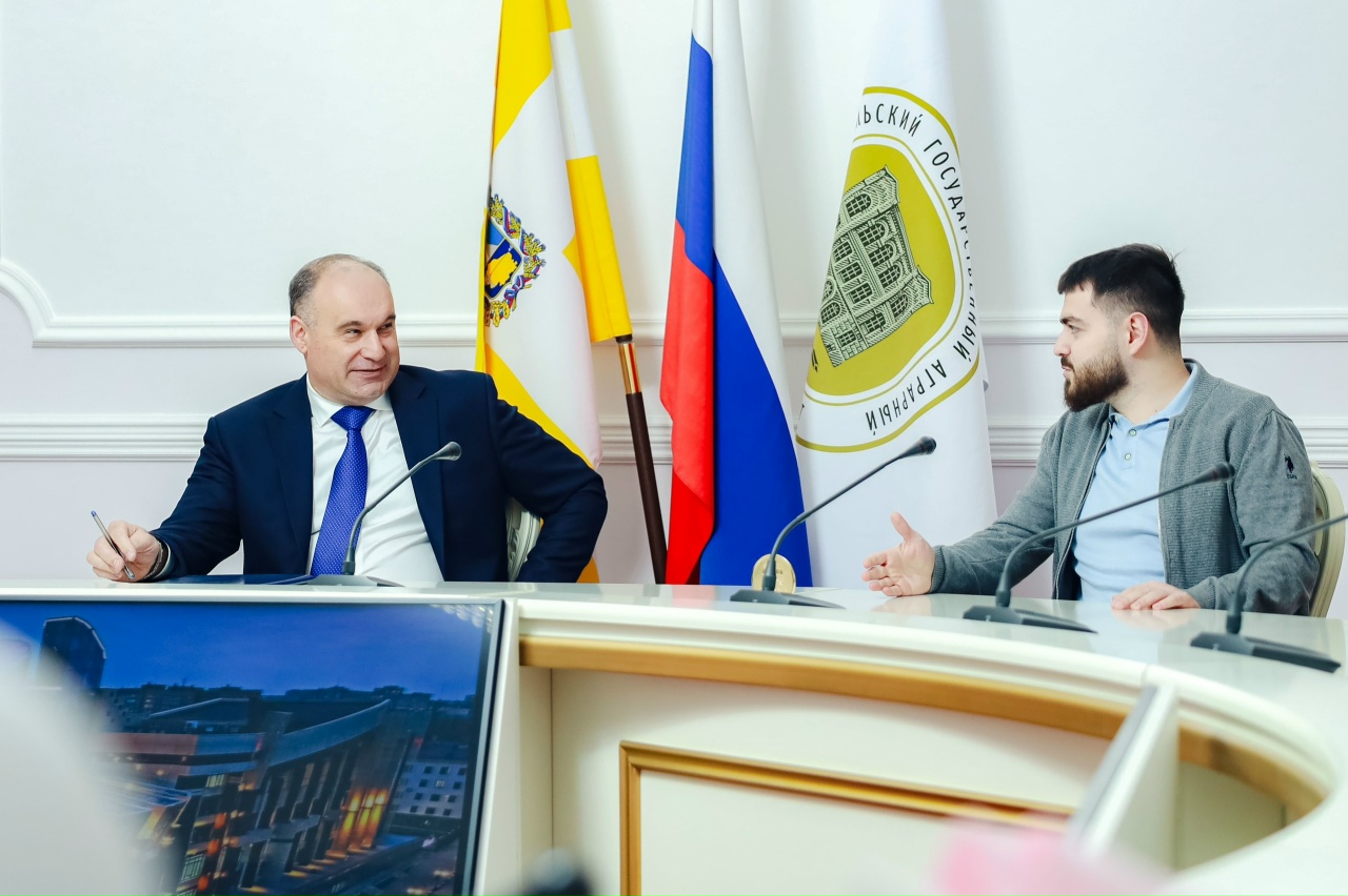 Ректор СтГАУ провел встречу с командой КВН «Агрофак»