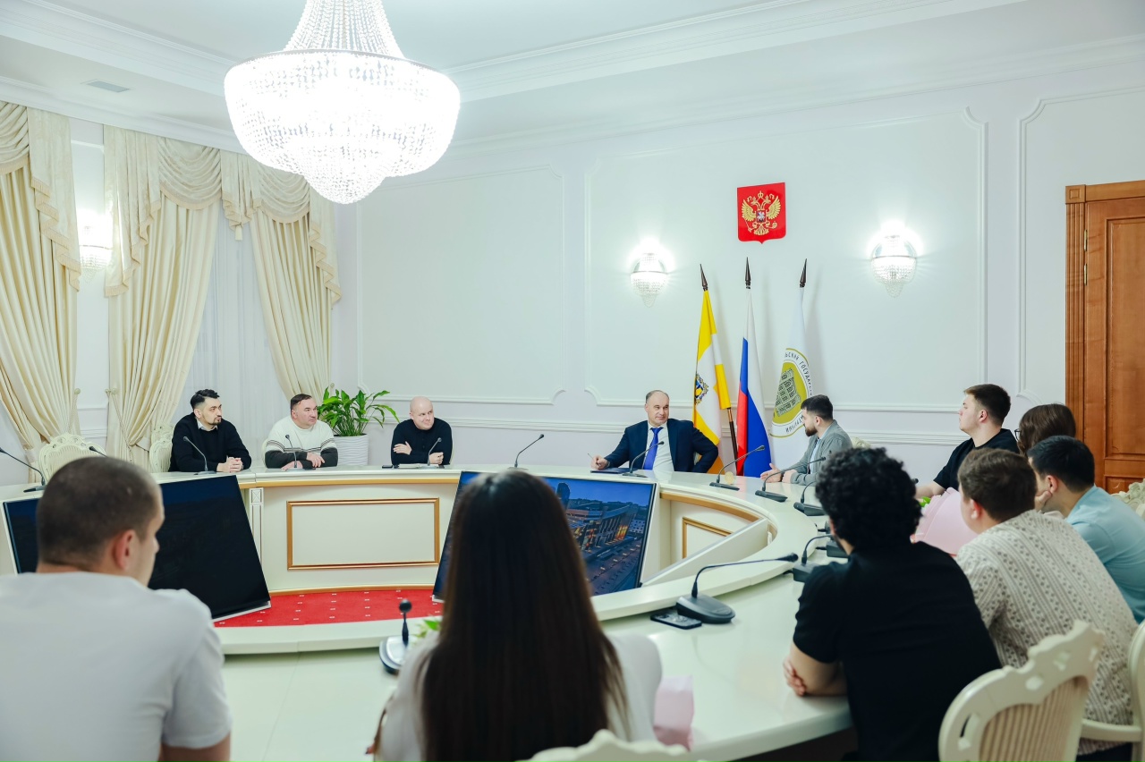 Ректор СтГАУ провел встречу с командой КВН «Агрофак»