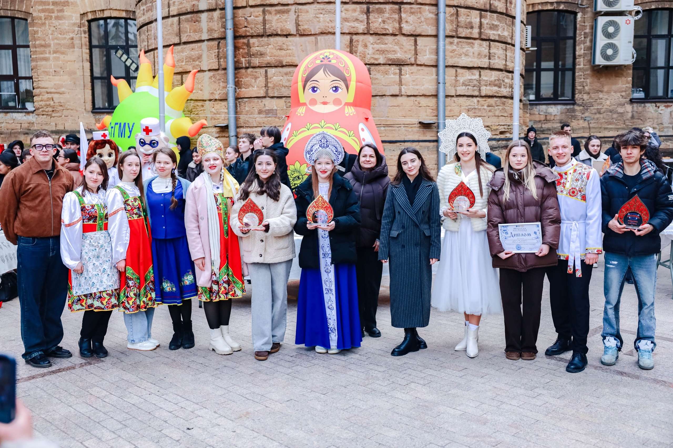 В СтГАУ прошли масленичные гуляния