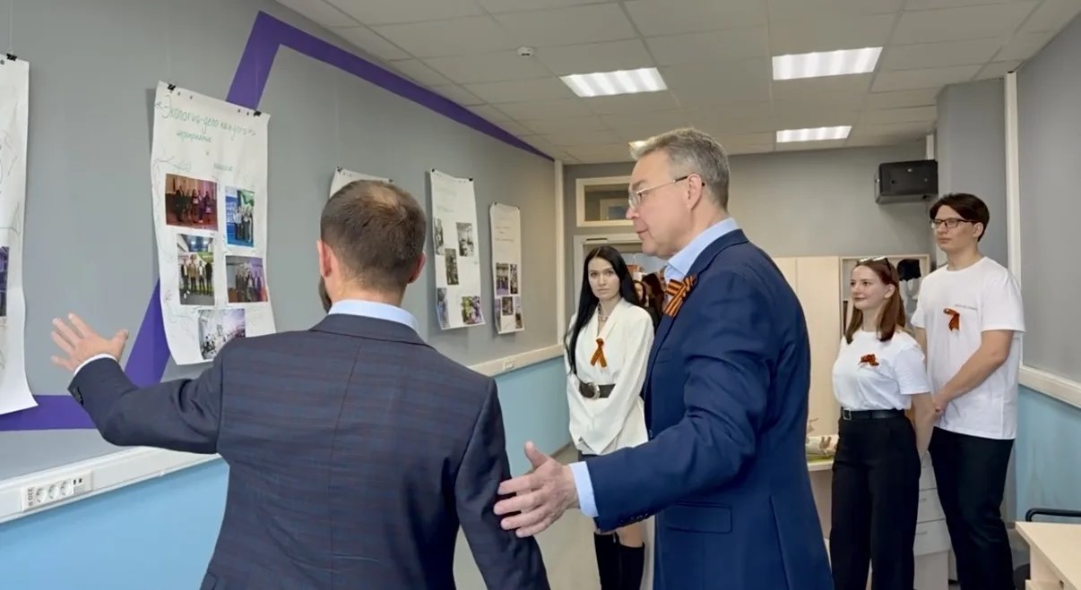 Представители СтГАУ приняли участие во встрече губернатора с молодежными объединениями региона