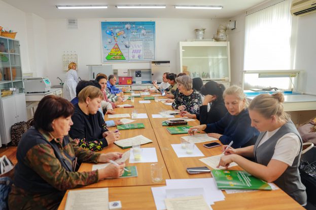 Стартует обучение учителей сельских школ