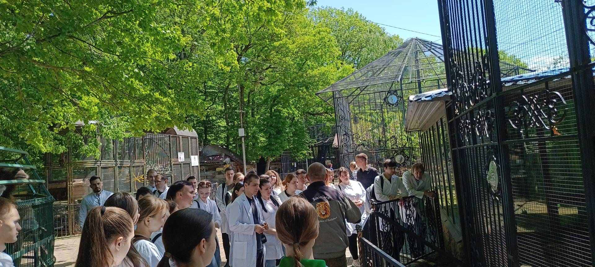 Будущие ветеринары СтГАУ посетили зоопарк в рамках практикоориентированной подготовки