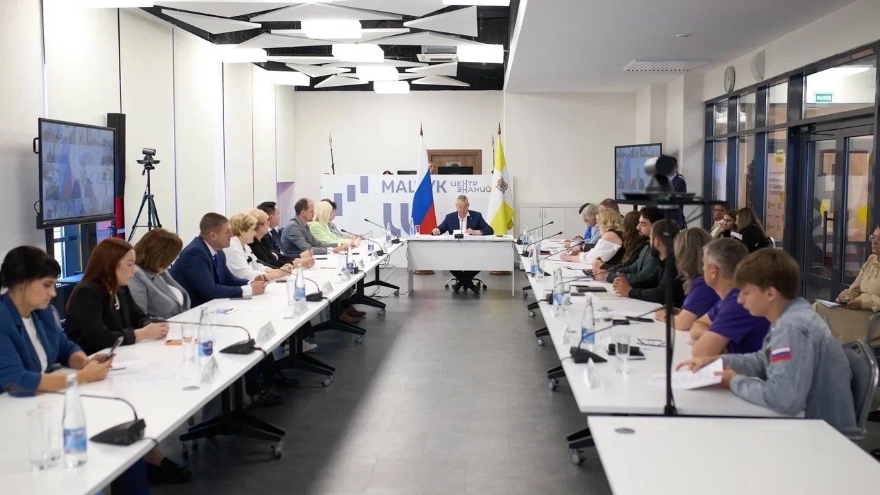 Проект СтГАУ «МОНОКОЛОС» представили губернатору Ставрополья